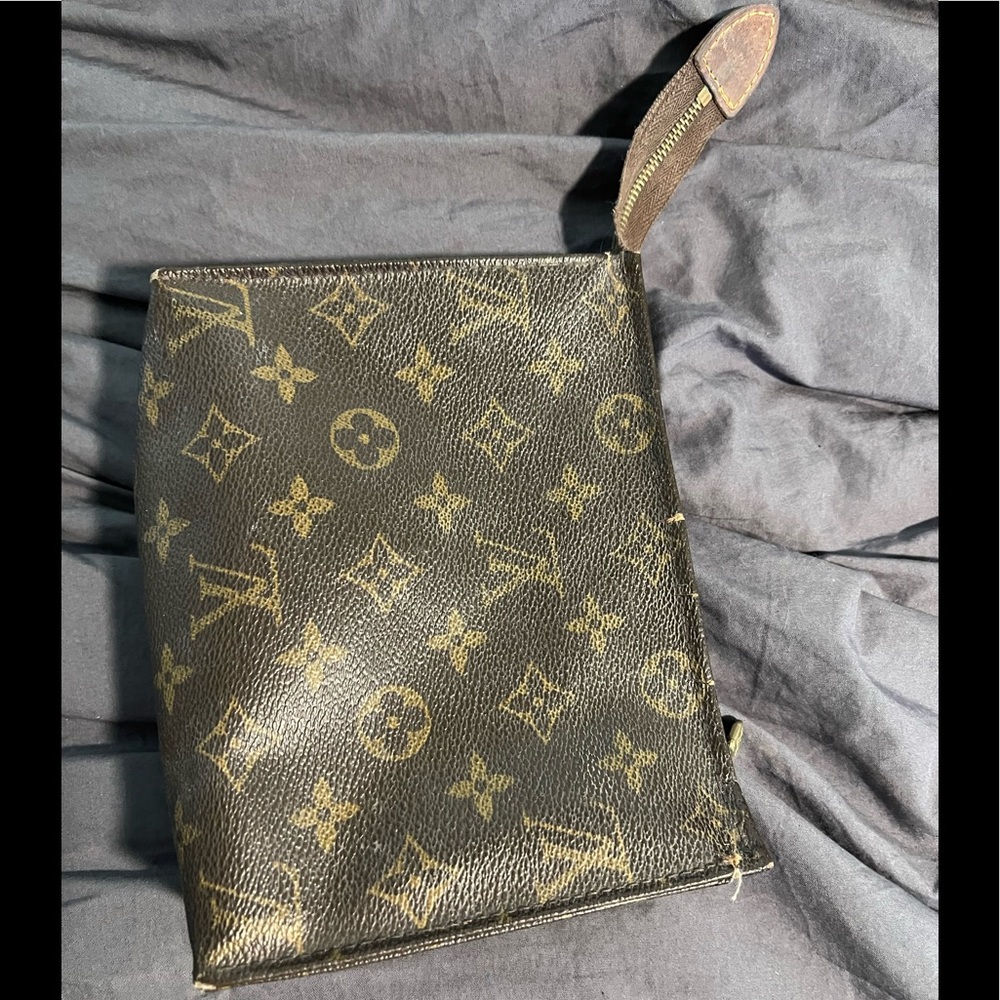 Louis Vuitton cosmetic case